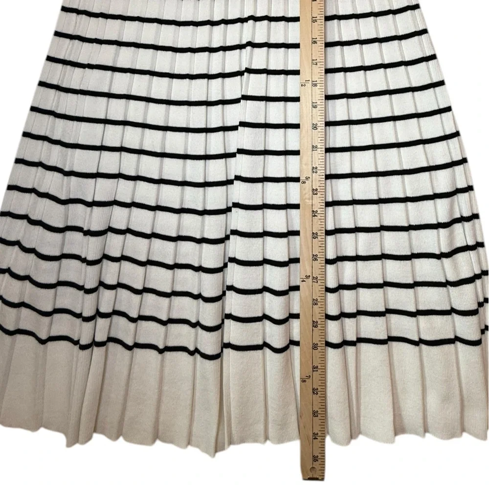 Zesica Sleeveless Crew Neck Pleated Stretchy Sweater Nautical Stripes Dress Sz L - Picture 8 of 8